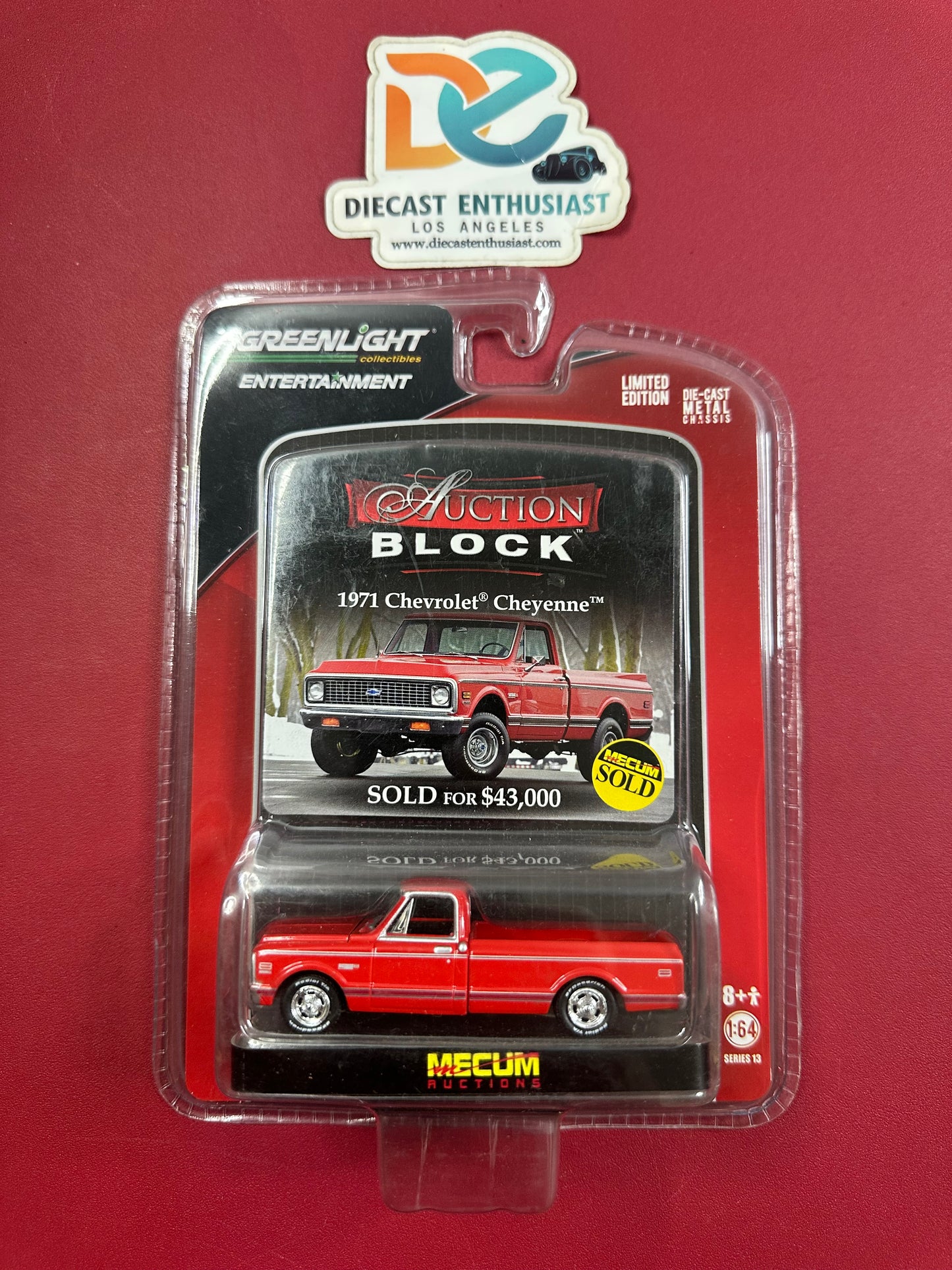 Greenlight Auction Block 1971 Chevrolet Cheyenne Red 1:64