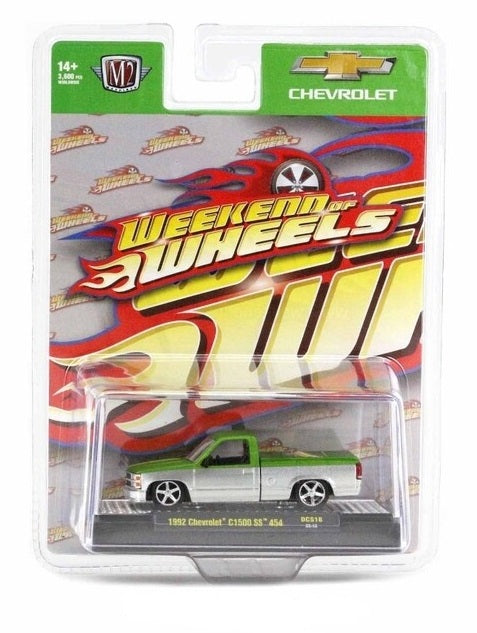 M2 Machines 2023 Weekend of Wheels Exclusives 1992 Chevrolet C1500 SS 454  Lime Green White 1:64