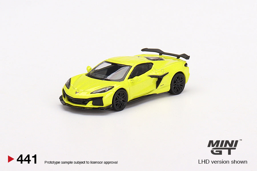 Mini GT Box Version 441 Chevrolet Corvette Z06 Accelerate Yellow 1:64