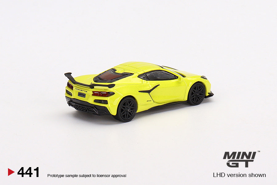 Mini GT Box Version 441 Chevrolet Corvette Z06 Accelerate Yellow 1:64
