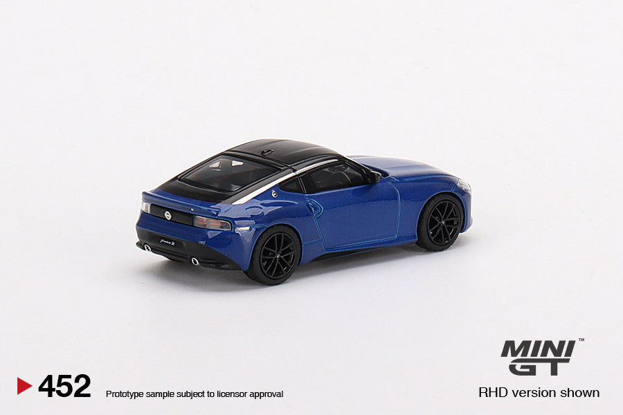 Mini GT Box Version 452 Nissan Z Performance Seiran Blue 1:64