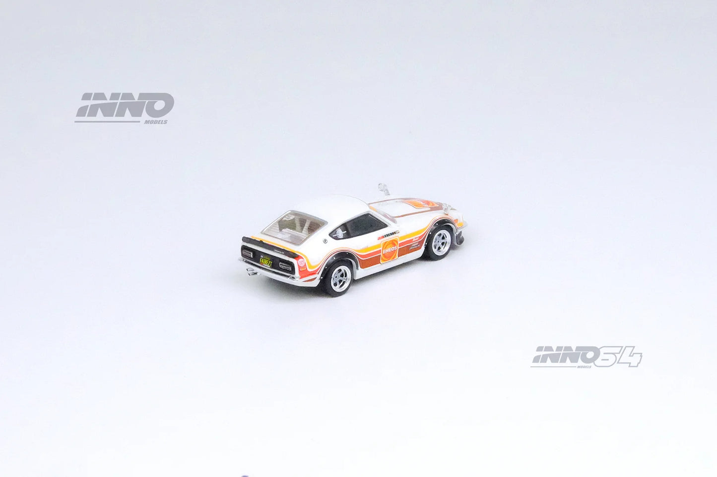 Inno64 Datsun 240Z Eneos SEMA 2018 White 1:64