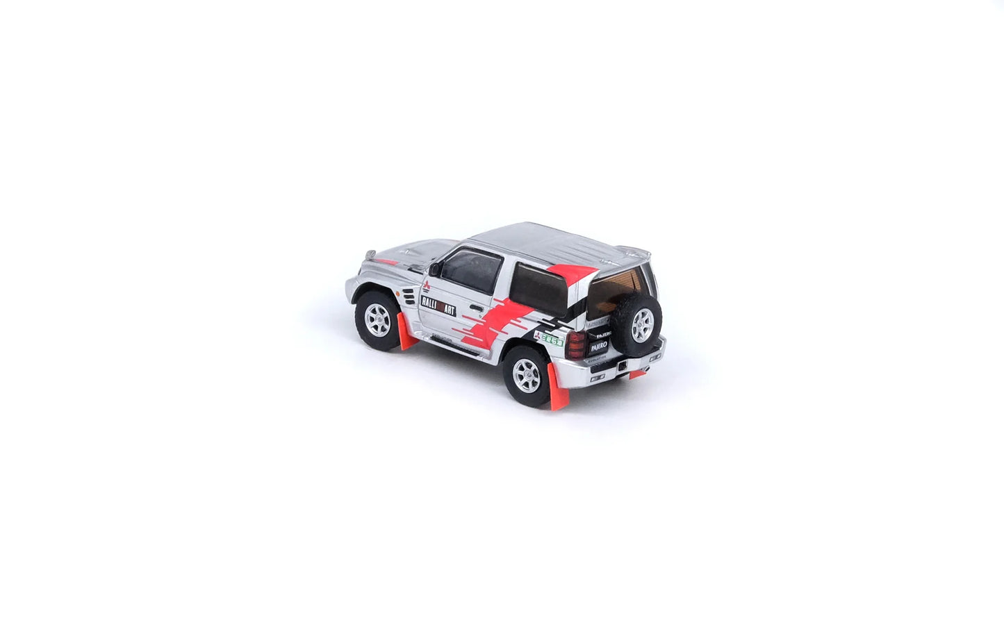 Inno64 Mitsubishi Pajero Evolution Ralliart Silver 1:64