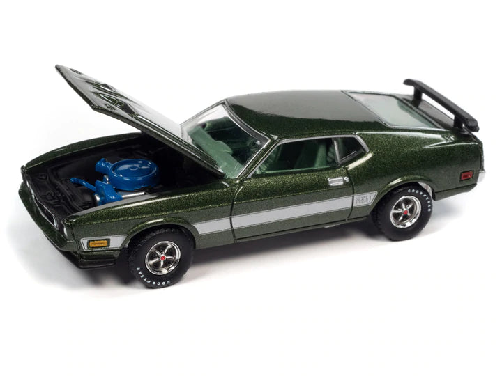 Auto World Vintage Muscle 1971 Ford Mustang Mach 1 Ivy Bronze Poly 1:64