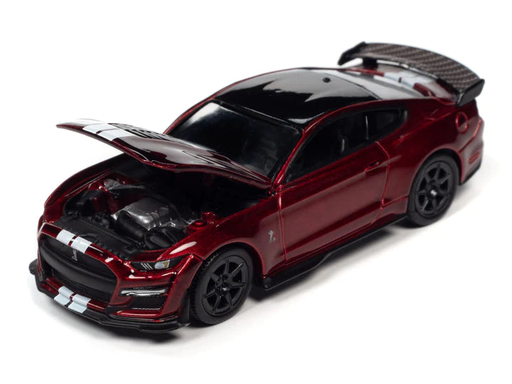 Auto World Modern Muscle 2020 Shelby GT500 Carbon Fiber Track Pack Rapid Red 1:64