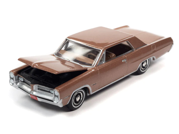 Auto World Vintage Muscle 1964 Pontiac Grand Prix Royal Bobcat Saddle Bronze Poly 1:64