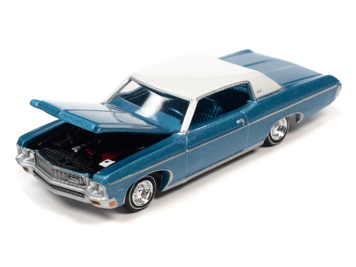 Auto World Luxury Cruisers 1970 Chevy Impala Custom Coupe Astro Blue Poly 1:64