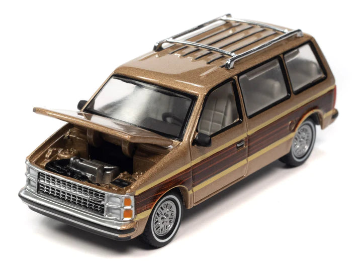 Auto World Mighty Minivans 1984 Dodge Caravan Beige Crystal Coat 1:64