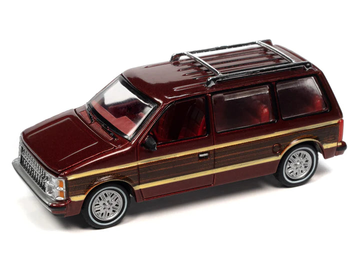 Auto World Mighty Minivans 1984 Dodge Caravan Garnet Pearl Coat 1:64