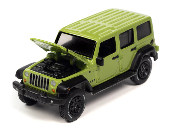 Auto World Sport Utility 2013 Jeep Wrangler Unlimited Moab Edition Gecko 1:64