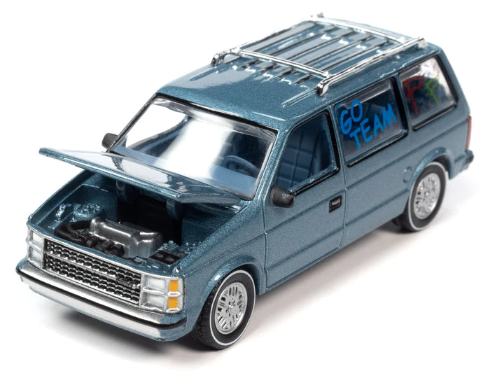 Auto World Worlds Best Mom 1984 Dodge Caravan Blue 1:64