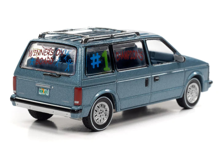 Auto World Worlds Best Mom 1984 Dodge Caravan Blue 1:64