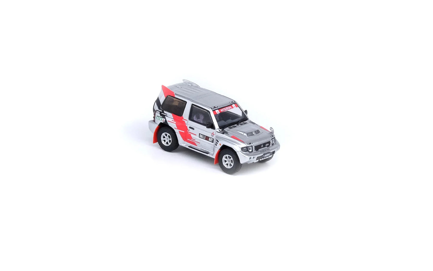 Inno64 Mitsubishi Pajero Evolution Rally Art Silver 1:64