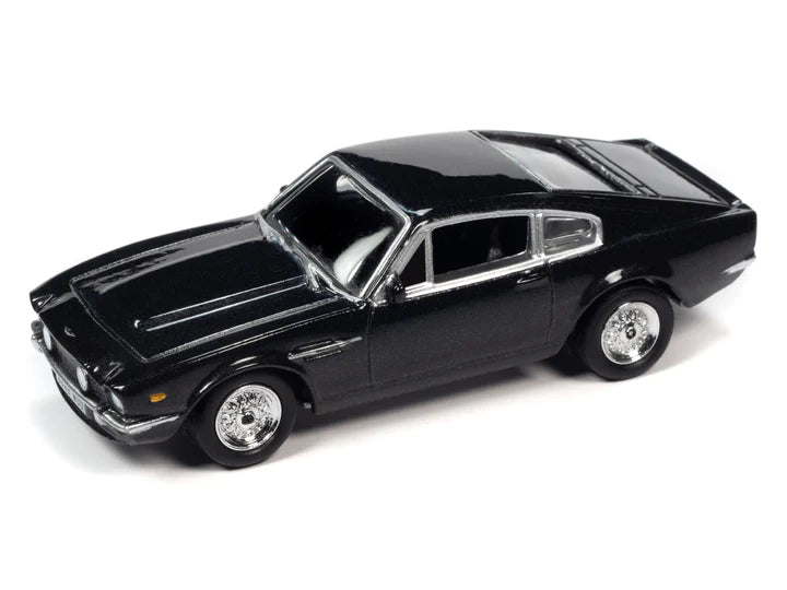 Johnny Lightning Pop Culture 2023 James Bond The Living Daylights 1987 Aston Martin V8 Gray 1:64