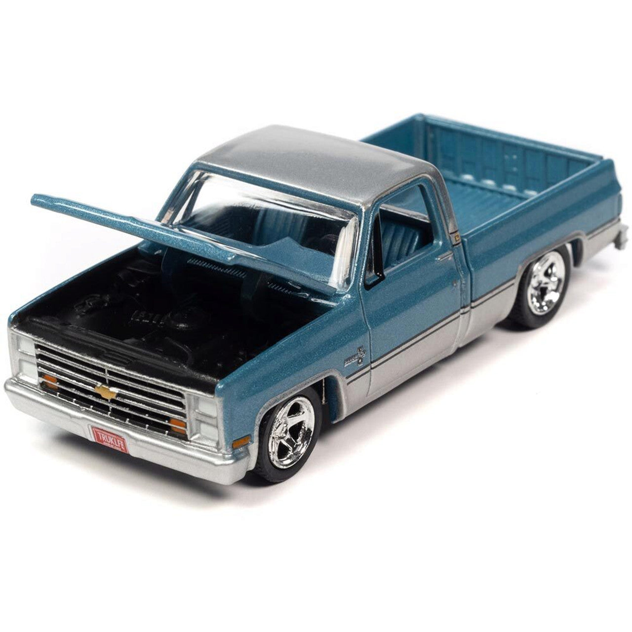 Auto World Muscle Truck 1985 Chevy Silverado Fleetside Light blue Silver Poly 1:64