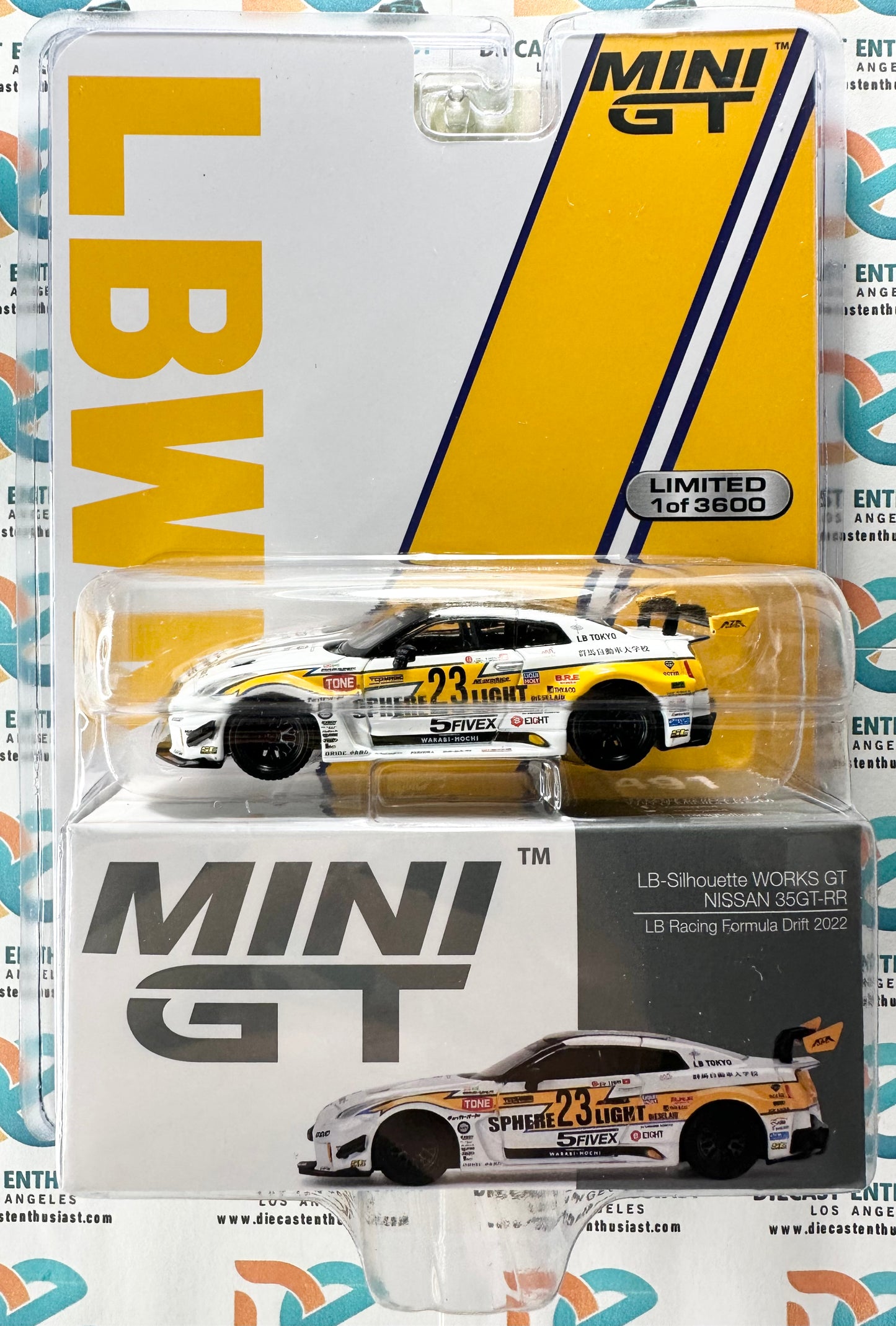 Mini GT Mijo Exclusives 528 Nissan LB Shilouette WORKS GT 35GT-RR Ver 1 LB Racing White Yellow 1:64