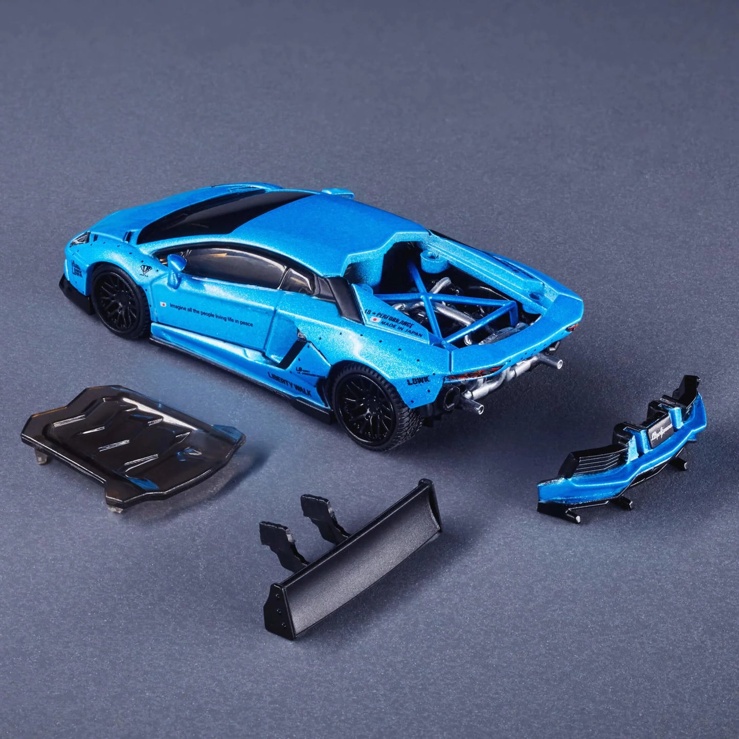 Hot Wheels Elite 64 LBWK Lamborghini Aventador LP 700-4 Pearl Blue 1:64