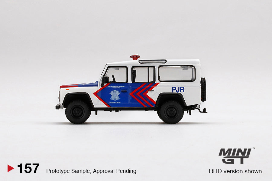 Mini GT Indonesia Exclusive 157 Land Rover Defender 110 Indonesia Polisi 1:64