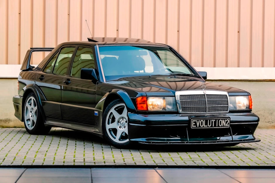 Mini GT Mijo Exclusive 164 Mercedes Benz 190E Evolution II Black 1:64