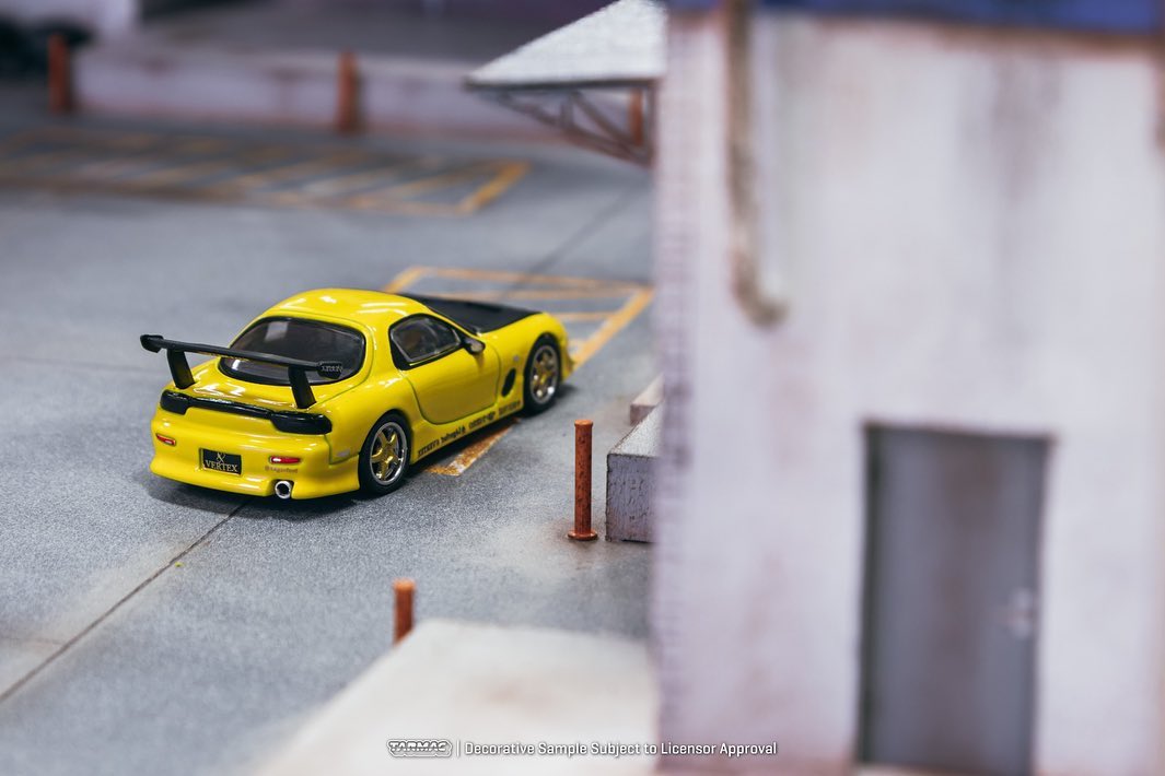 Tarmac Works Vertex Mazda RX7 FD3S Yellow 1:64