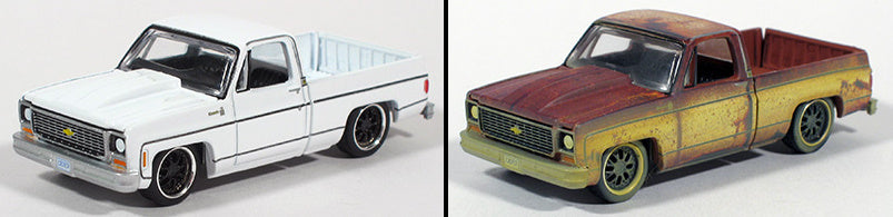 Auto World Exclusives Kentucky Barn Finds 1974 Chevy Silverado Fleetside Pair White & Weathered Version 1:64