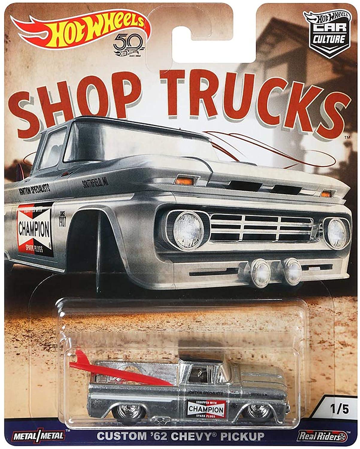 NEW DAMAGE CARD & BUBBLE Hot Wheels Shop Trucks Custom 62 Chevy Pickup Champion 1:64