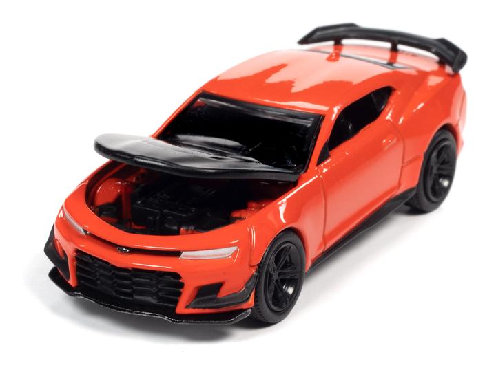 Auto World 2019 Chevy Camaro ZL1 1LE Orange 1:64