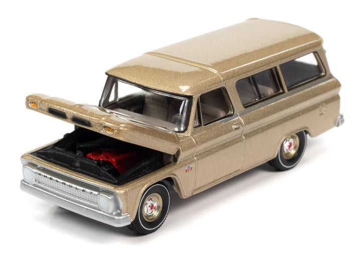 Auto World 1965 Chevrolet Suburban Saddle Polly 1:64