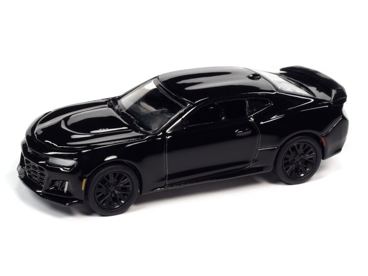 Auto World 2019 Chevy Camaro ZL1 Black 1:64