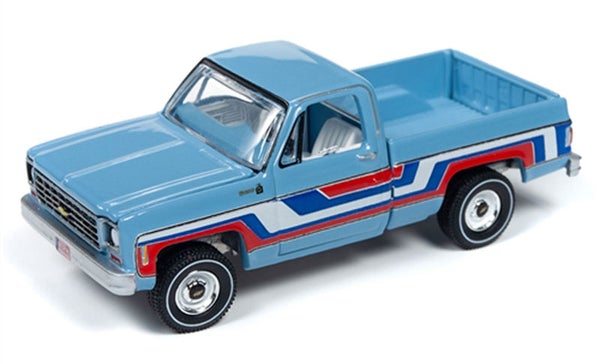 Auto World 1976 Chevy Bonanza C10 Fleetside Skyline Blue 1:64