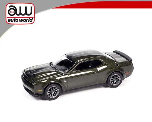 Auto World Modern Muscle 2019 Dodge Challenger Hellcat F8 Green Metallic 1:64
