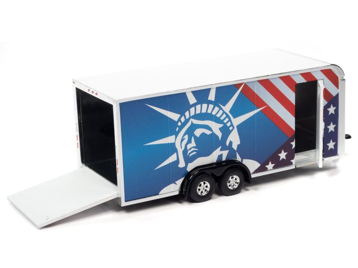 Auto World Enclosed Trailer Patriotic 1:64