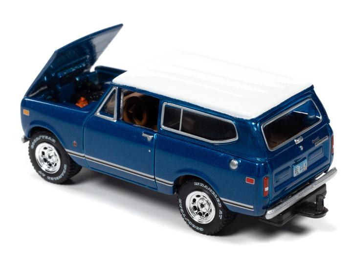 Johnny Lightning 1979 International Scout Dark Blue Metallic 1:64