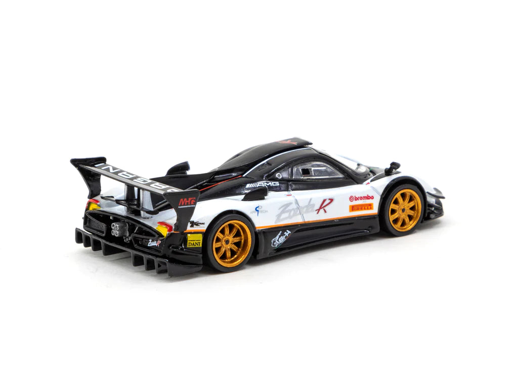 Tarmac Works Pagani Zonda Revolucion Bianco Benny White 1:64