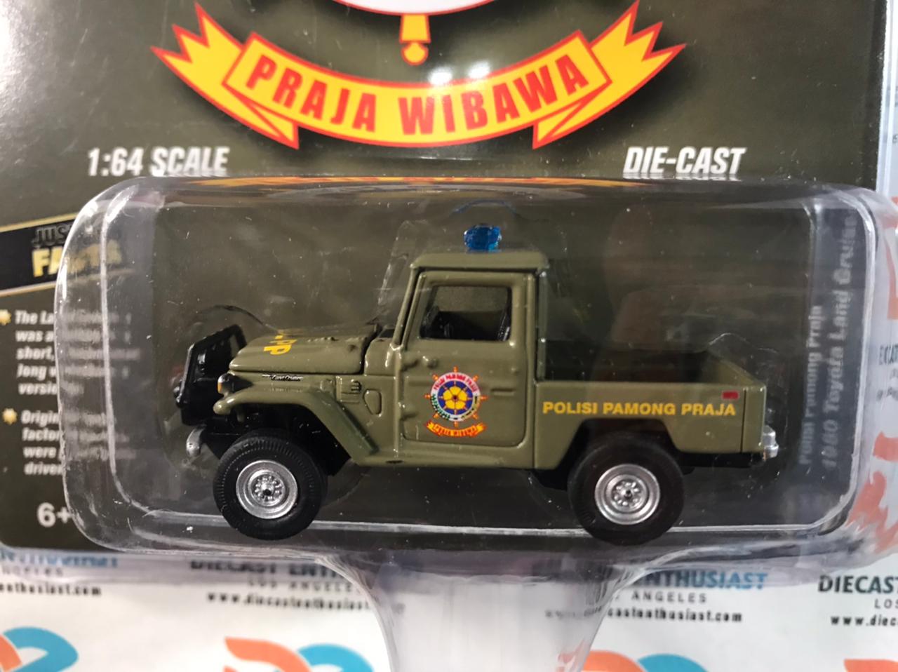 Johnny Lightning Polisi Pamong Praja Indonesia 1980 Toyota Land Cruiser Pickup 1:64