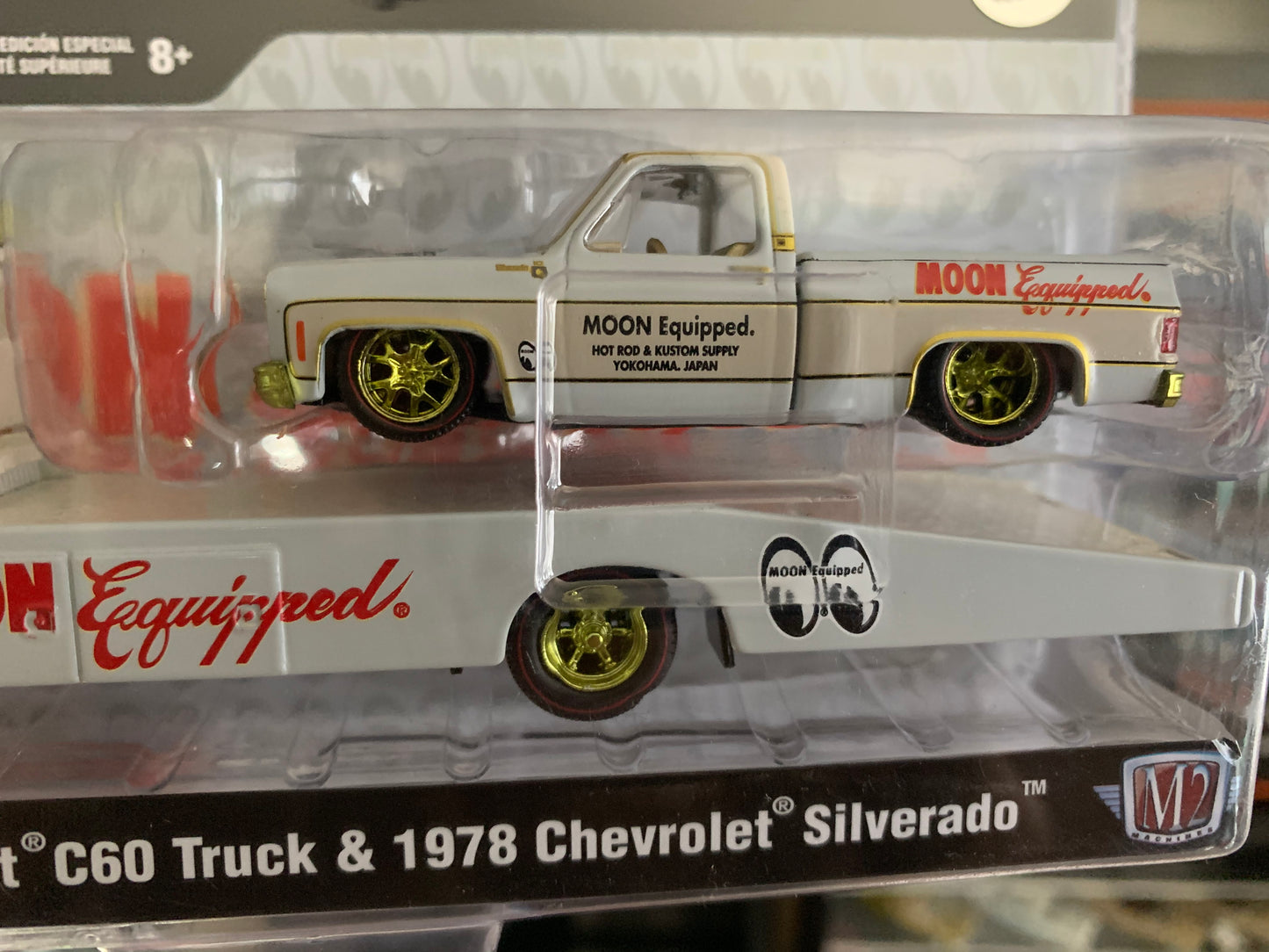 CHASE M2 MACHINES MIJO EXCLUSIVE MOONEYES 1968 CHEVY C60 TRUCK 1978 SILVERADO PICKUP TRUCK 1:64