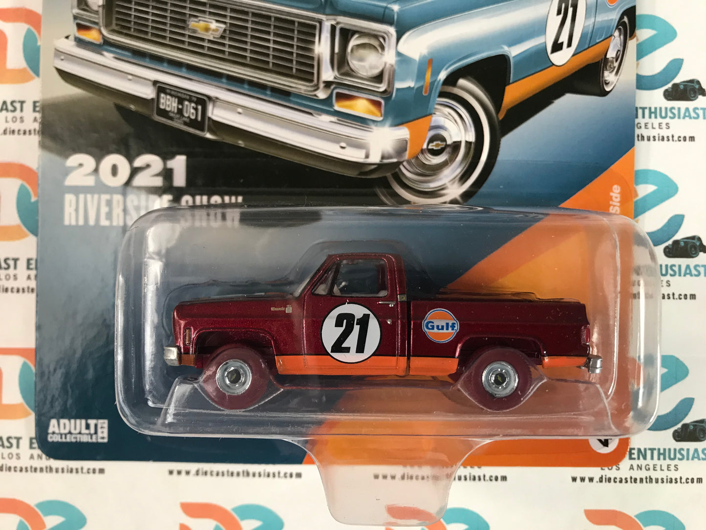 CHASE Auto World Diecastz Exclusives 2021 Riverside Show 1973 Chevy Cheyenne Fleetside Gulf Light Blue 1:64