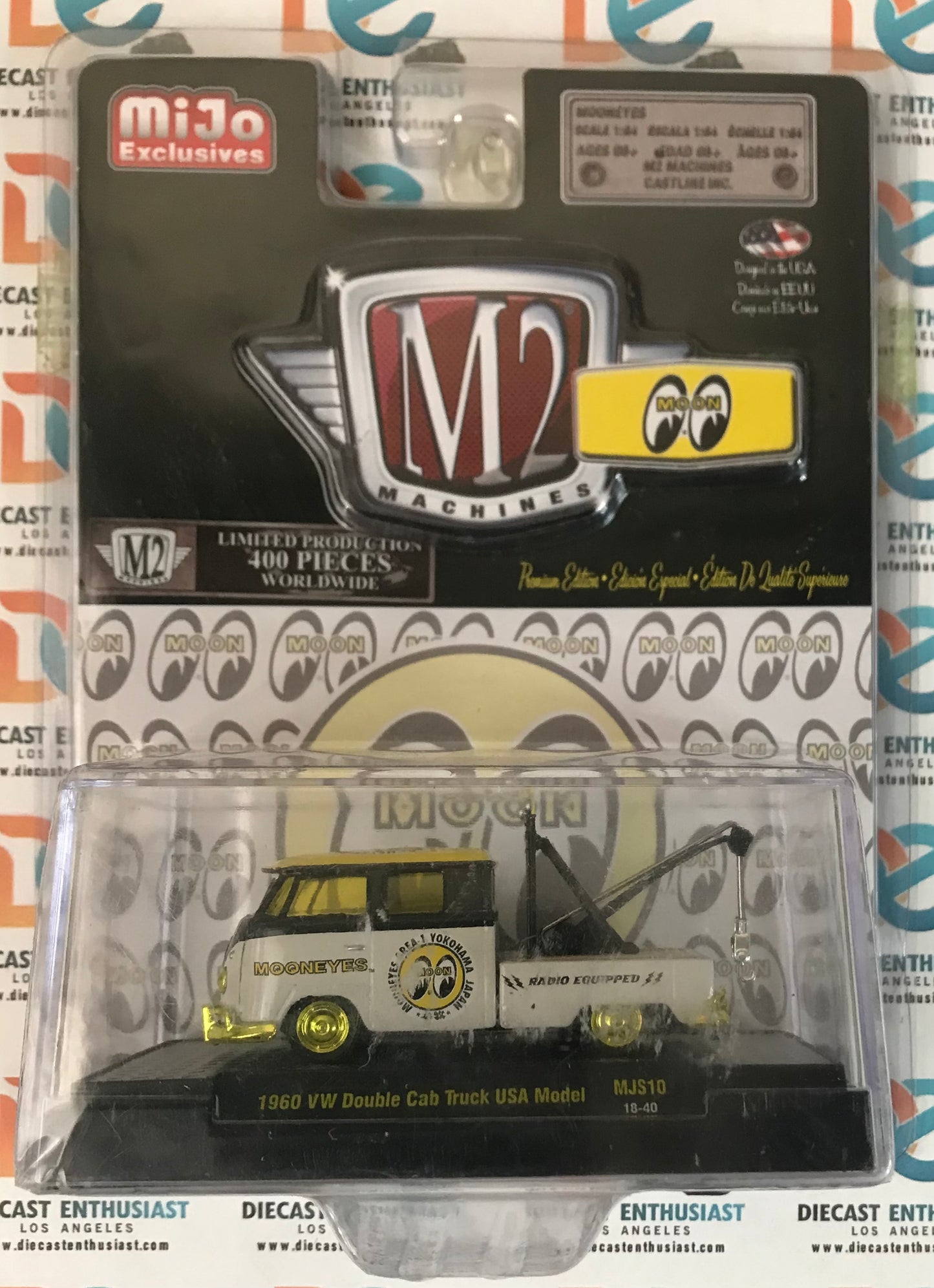 CHASE M2 Machines Mijo Exclusives 1960 VW Double Cab Truck USA Model Mooneyes 1:64