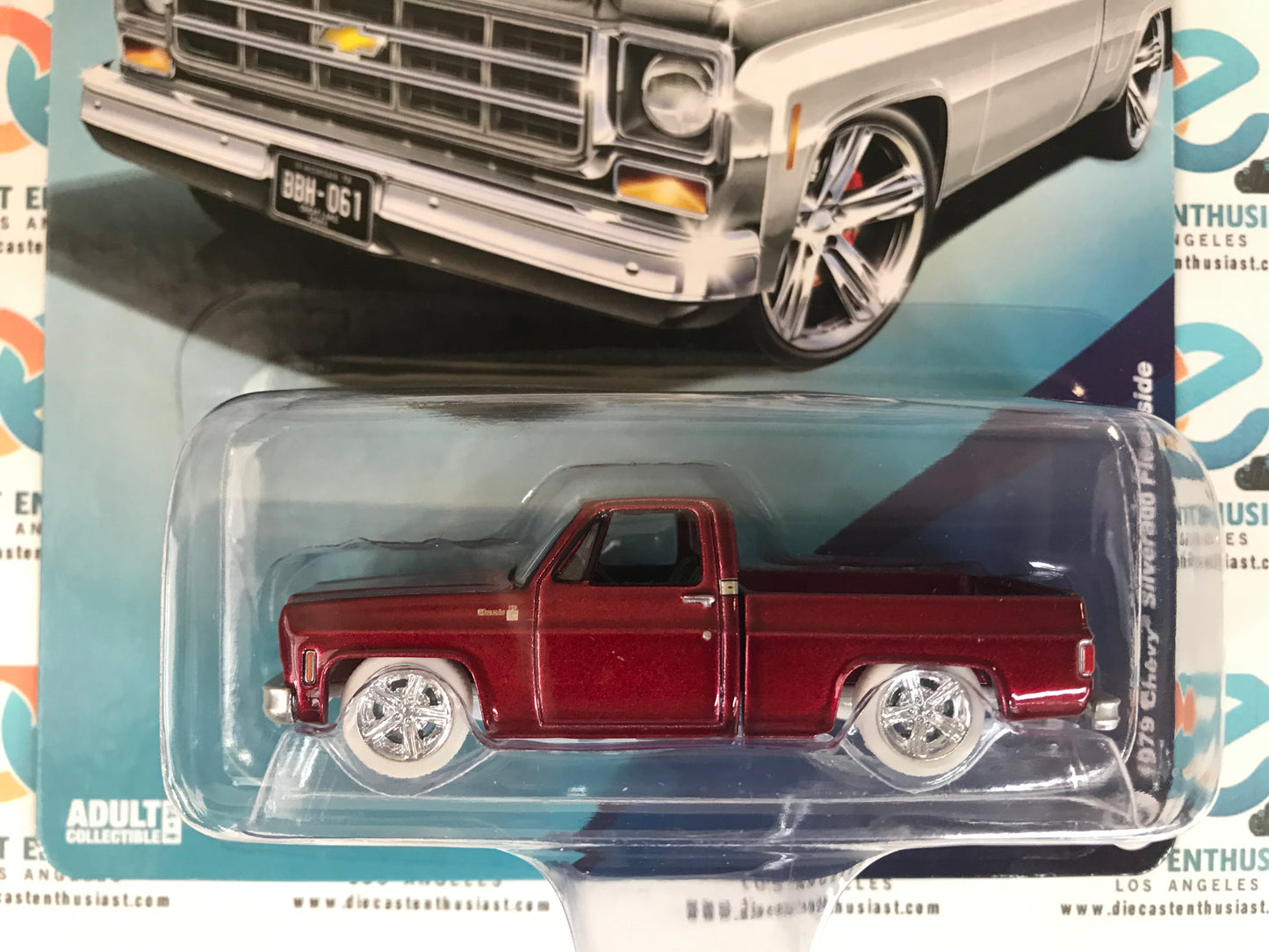 CHASE Auto World Diecastz Exclusives 1979 Chevy Silverado Fleetside White 1:64