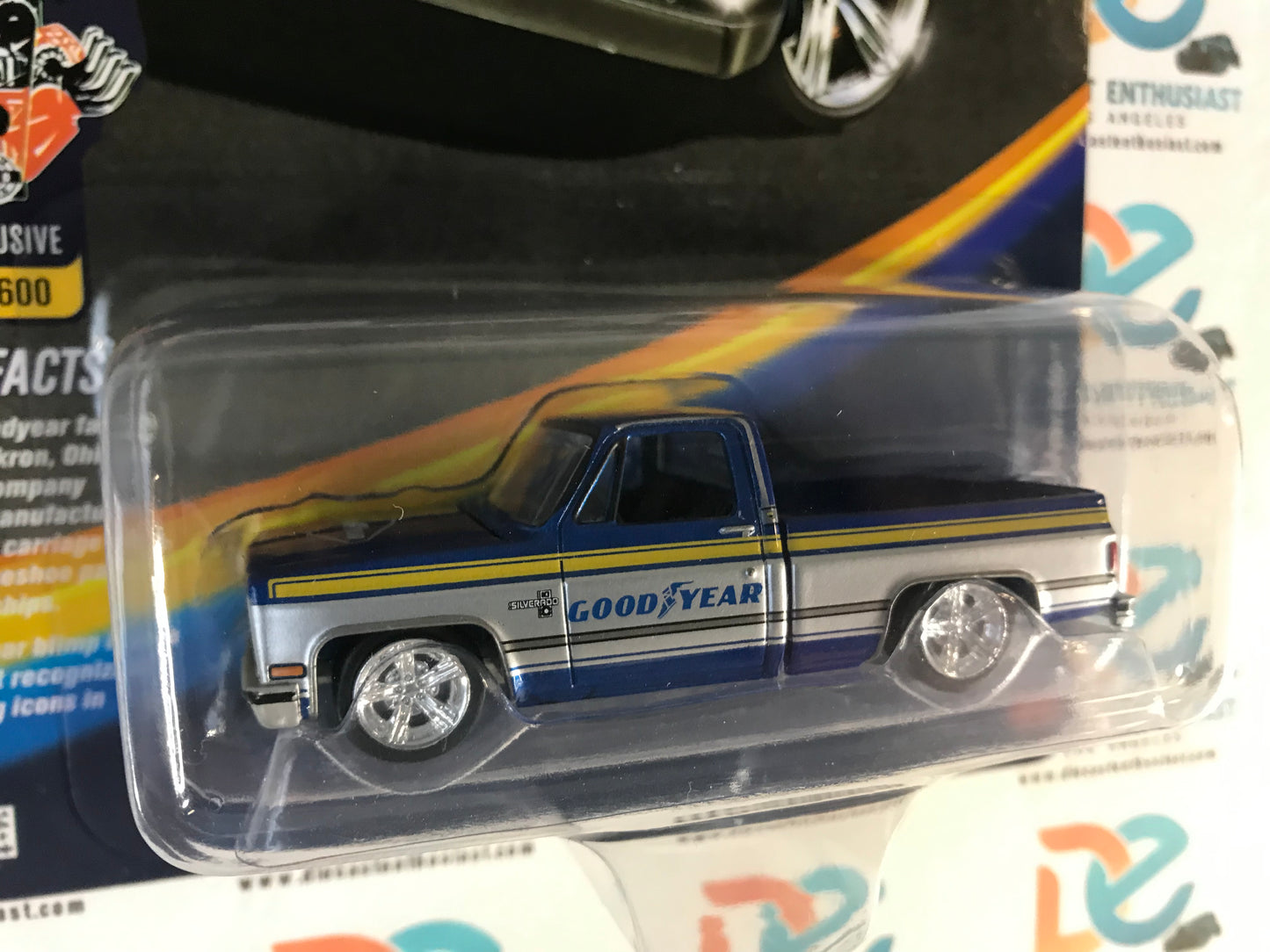 Auto World CTC Exclusives 1983 Chevy Silverado Goodyear Blue Silver 1:64