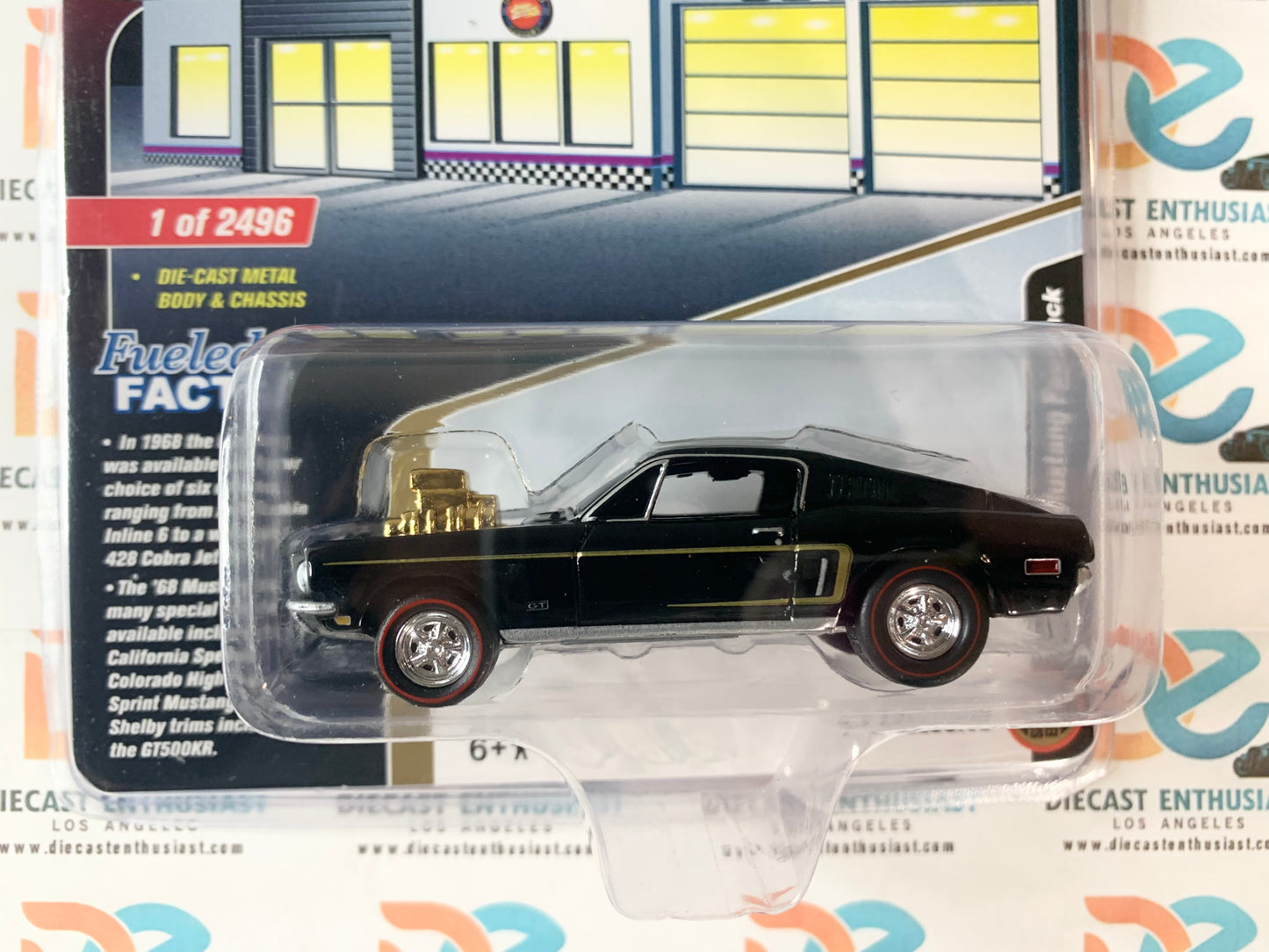 Johnny Lightning CS Customs Exclusives 1968 Ford Mustang Fastback Blow Engine Black 1:64