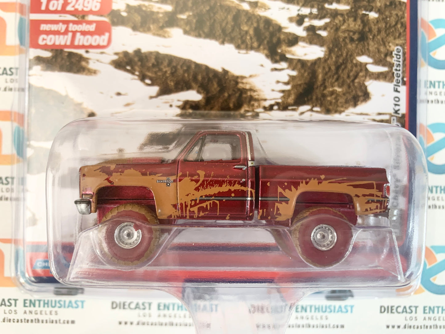 CHASE Auto World Exclusives Muddin' USA 1983 Chevy Silverado K10 Fleetside Red Orange 1:64