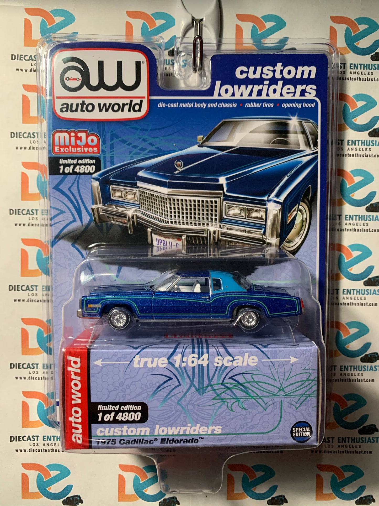 Auto World Custom Lowriders 1975 Cadillac Eldorado Blue 1:64