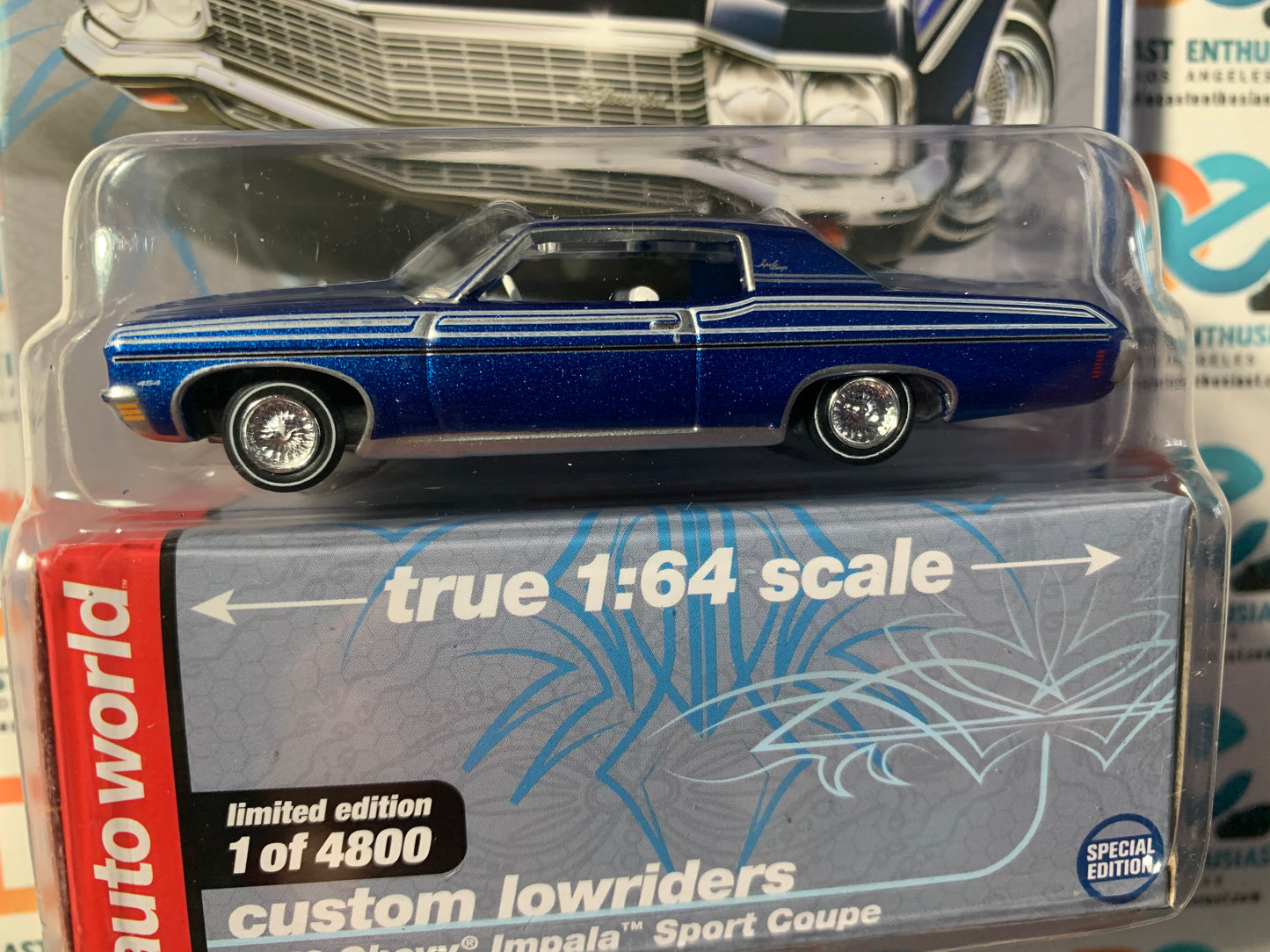 Auto World Mijo Exclusive Custom Lowriders 1970 Chevy Impala Sport Coupe Blue 1:64
