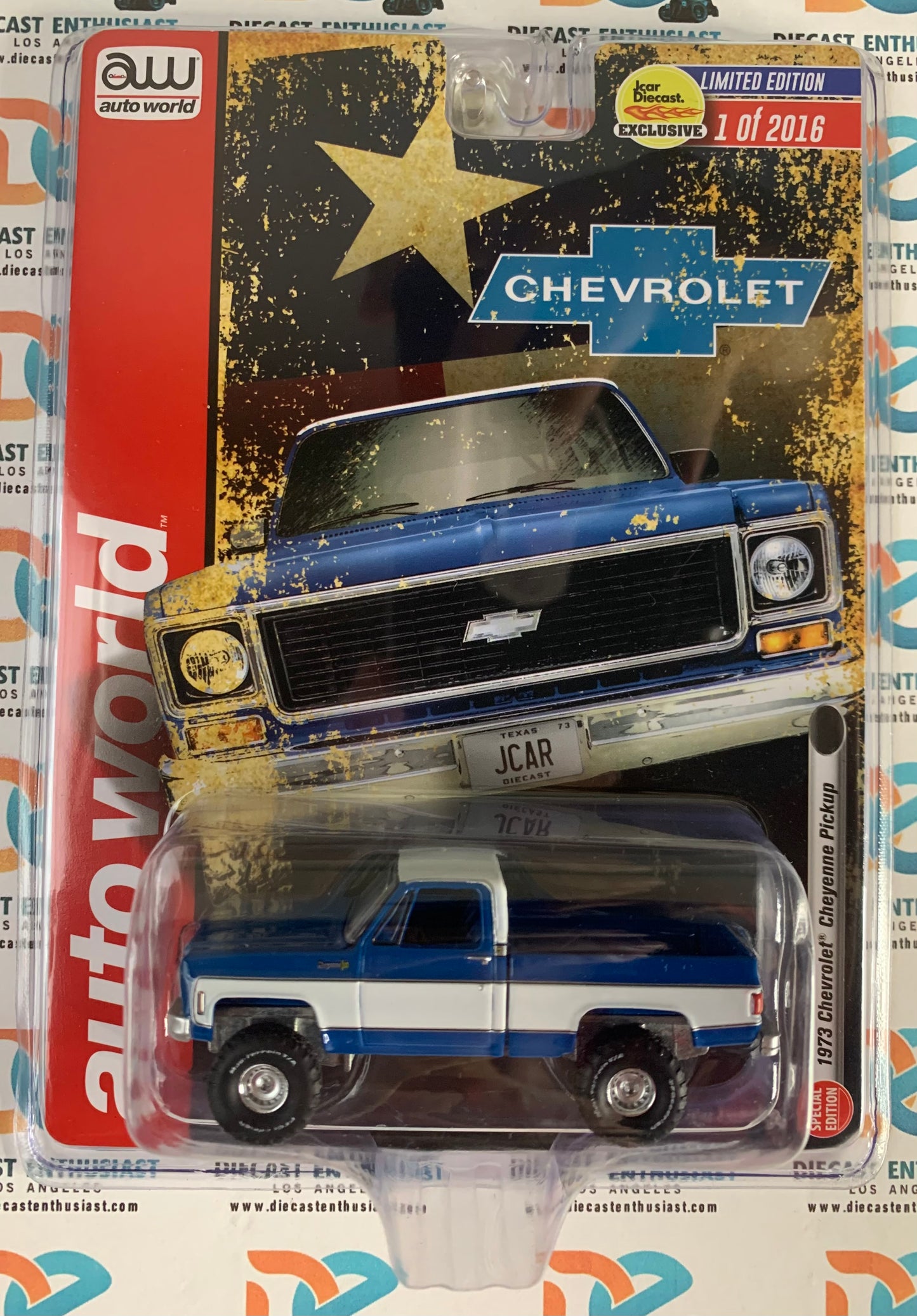 Auto World 1976 Chevrolet Cheyenne Pickup Clean & Gulf Texas Flag Pair 1:64