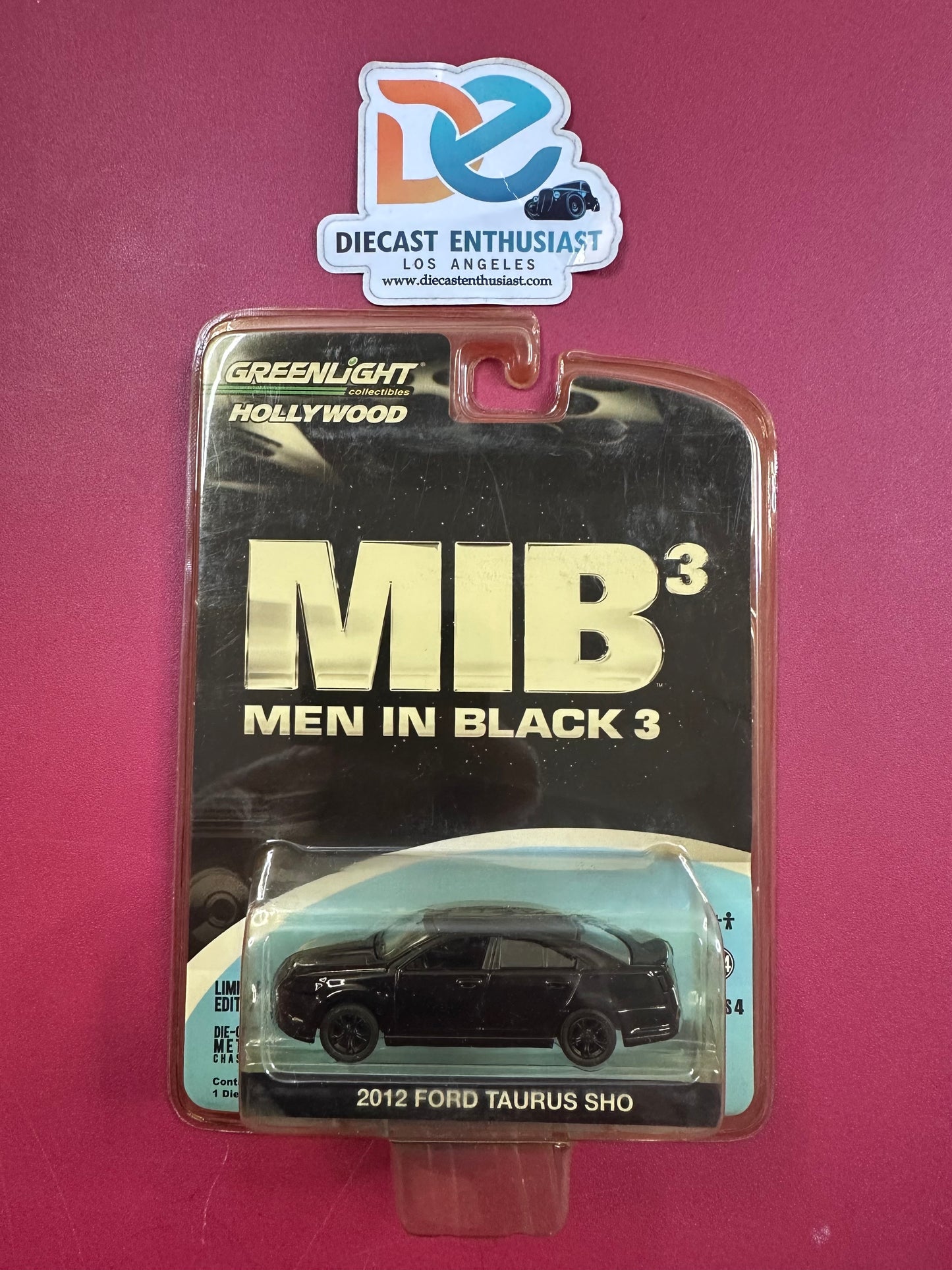 Greenlight Men In Black 3 2012 Ford Taurus SHO 1:64