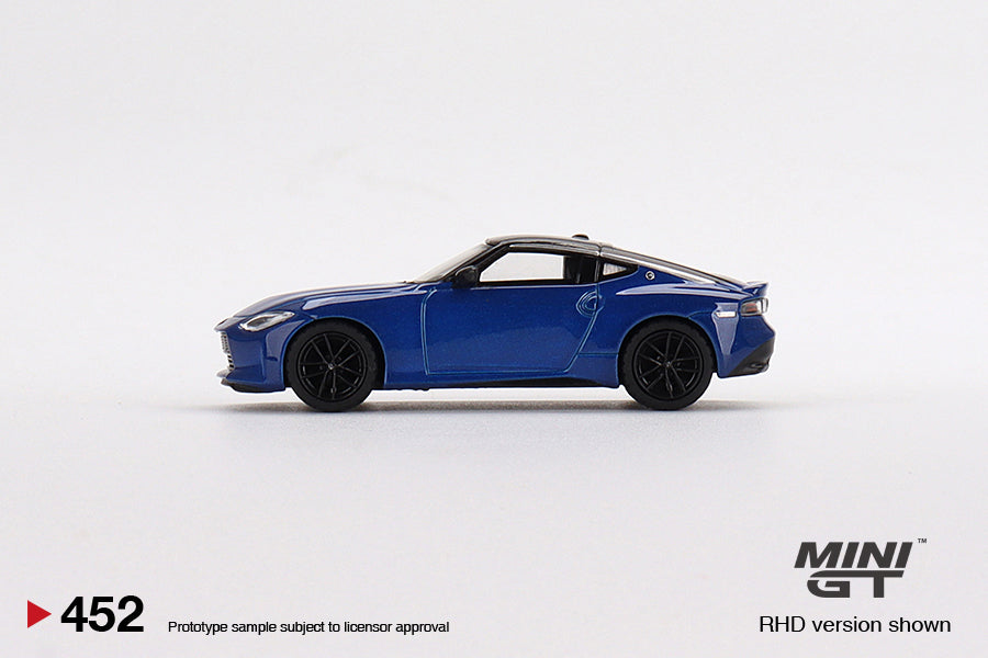 Mini GT Box Version 452 Nissan Z Performance Seiran Blue 1:64