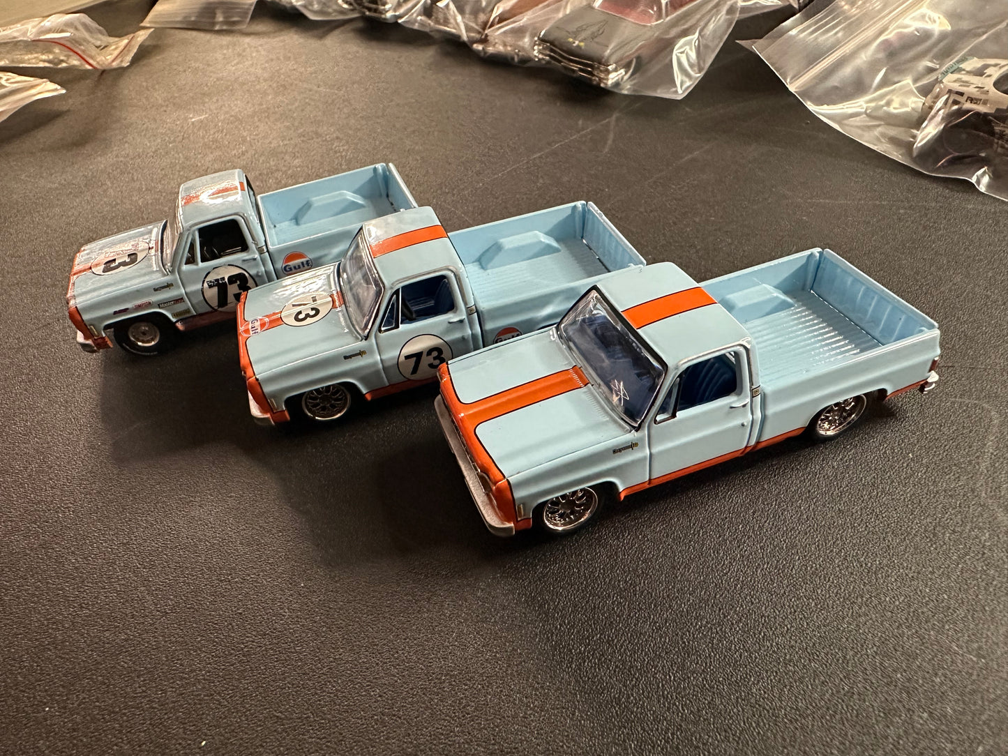LOOSE Auto World Exclusive Mijo & JCar 1973 Chevy C10 Pick-Up Truck Set of 3 1:64