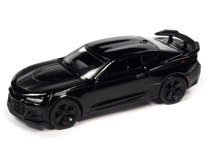Auto World Modern Muscle 2019 Nickey Chevy Camaro ZL1 1LE Black 1:64