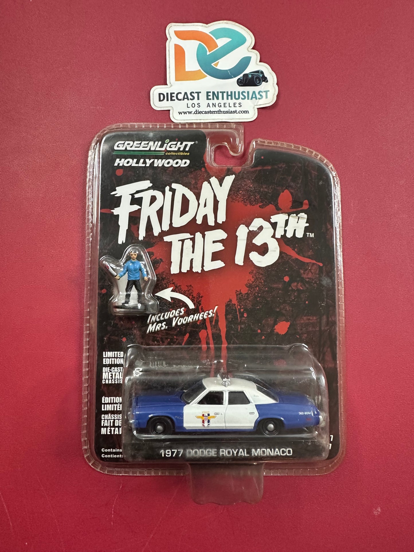 Greenlight Friday the 13th 1977 Dodge Royal Monaco Police Car with Mrs Voorhees Figure 1:64
